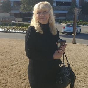 Meet your Posher, Jeri